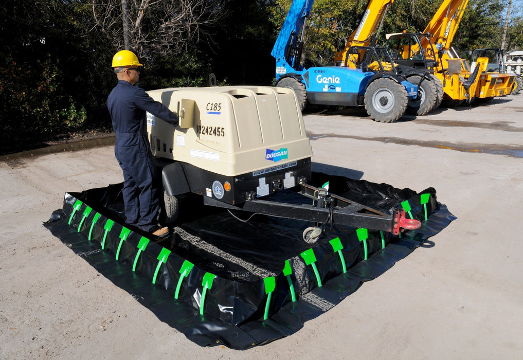Containment Berm, Stake Wall Model: 15' x 15' x 1' - Copolymer 2000, 28 oz. Part #8230