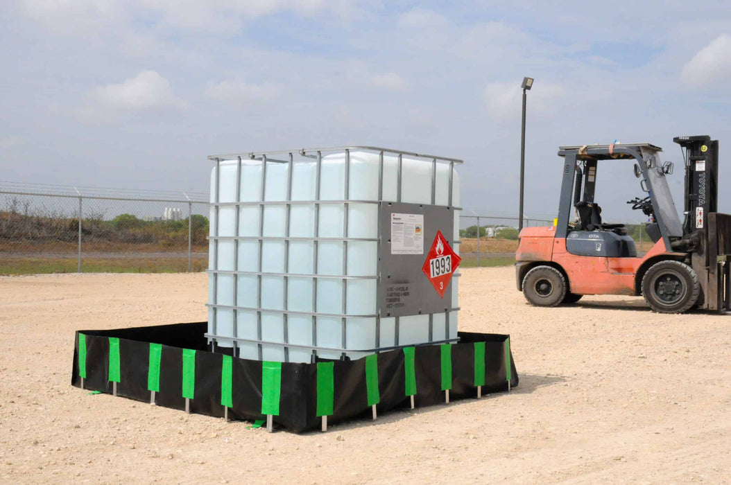 Containment Berm, Economy Model: 15' x 66' x 1' - Copolymer 2000, 28oz. Part #8255
