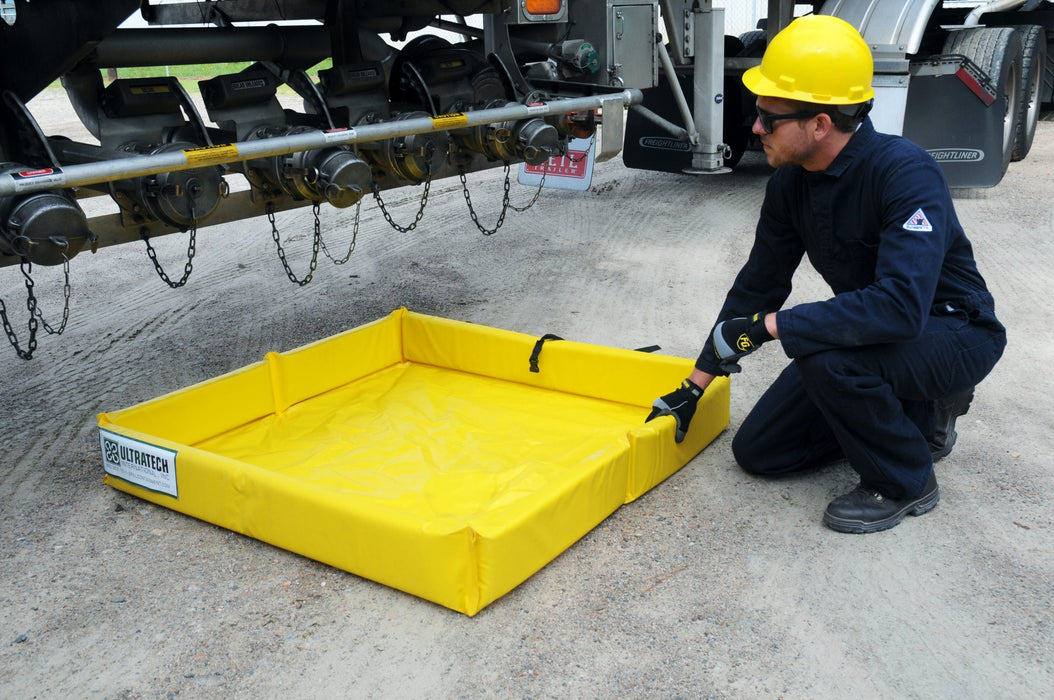 Ultra-Mini Foam Wall Berm, 4' x 4' x 6" Part #8852