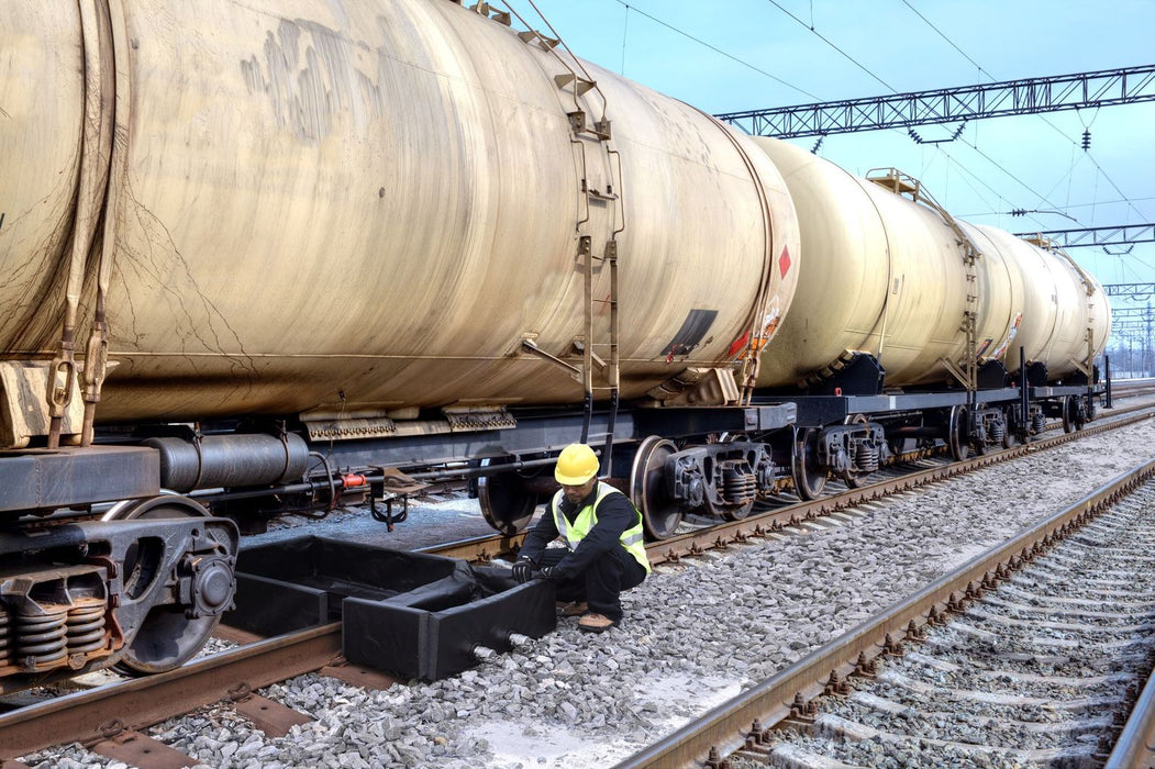 Track Berm, 40 mil PVC, 4' x 6' x 1' Part #8490